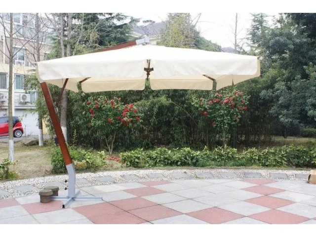 Садовый зонт Garden Way Madrid кремовый