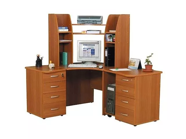 Компьютерный стол Пентиум-2