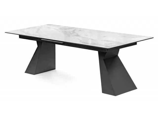 Стеклянный стол Денхольм