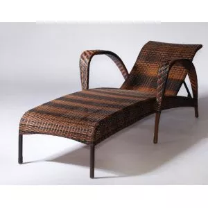 Шезлонг из ротанга Brisa